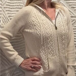 Women's Cream Cable Knit Sweater